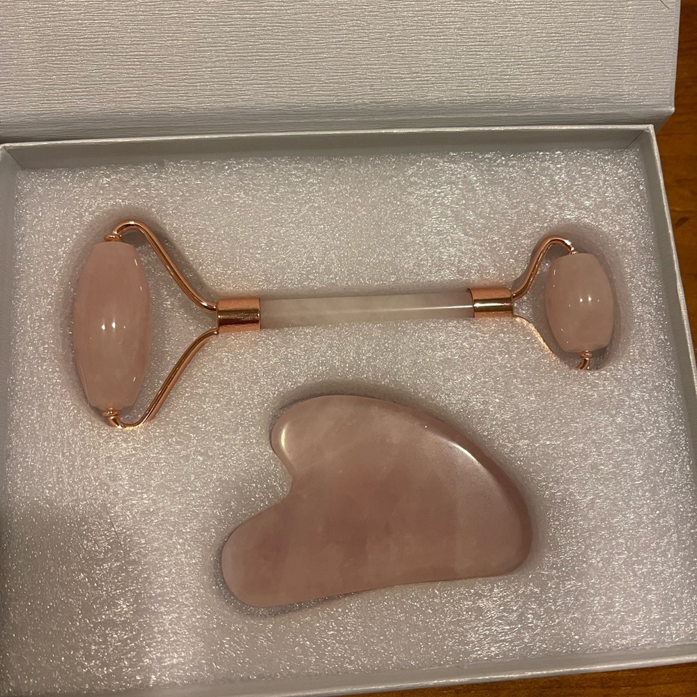 Jade Roller and Gua Sha in box